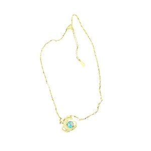28 🔸 Gold Planet Pendant Necklace